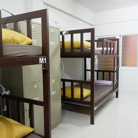 Ranong Backpacker'S Hostel (Adults Only) エクステリア 写真