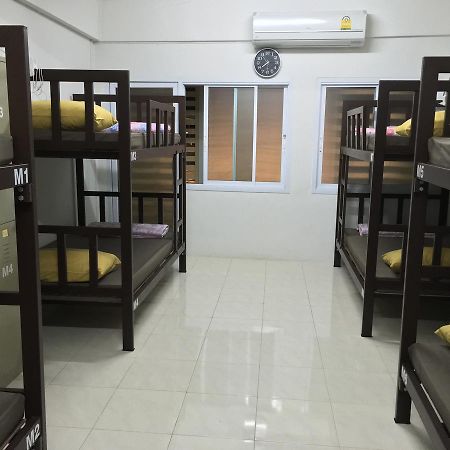 Ranong Backpacker'S Hostel (Adults Only) エクステリア 写真