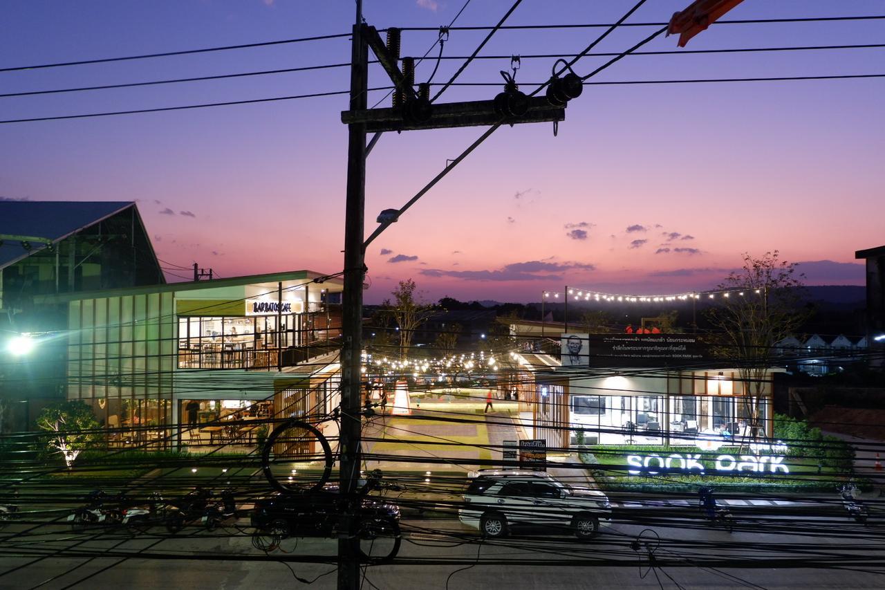 Ranong Backpacker'S Hostel (Adults Only) エクステリア 写真